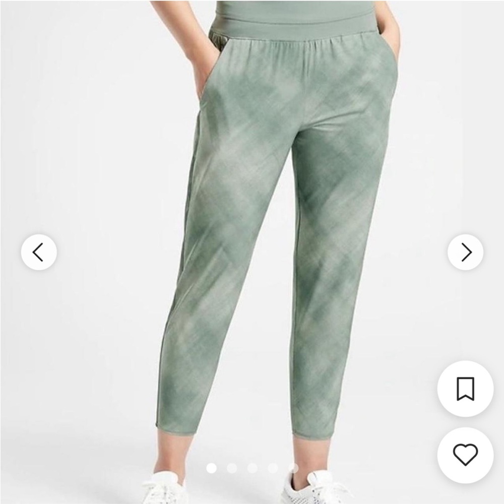 NWT ATHLETA Nikita Slim Tapered Crop Pant 4